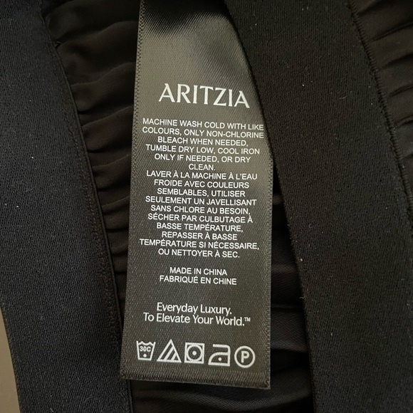 Aritzia Babaton Black Pleated Skirt - Picture 4 of 5